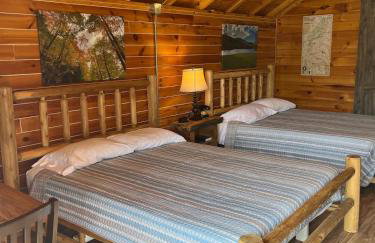 Biker-Friendly Cabin, Pets Welcome, Near River - Foto 4