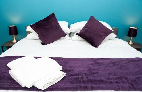 Rugby 1-BR Apt, Parking, City Centre, Sleeps 3 - Foto 23