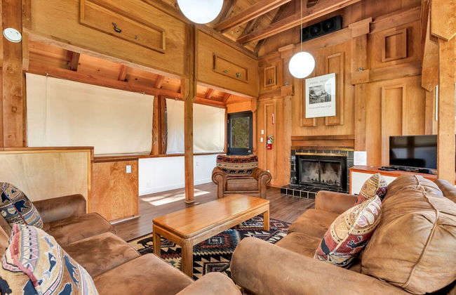 Timber Lodge Yosemite Enveloped in Nature! - Foto 15