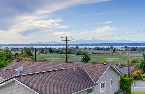 Water Views and Hot Tub Kims Kastle in Stanwood! - Foto 29