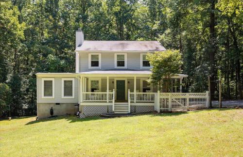 Quiet Retreat - Piano Firepit Peloton - 30 min to RTP - Photo 27