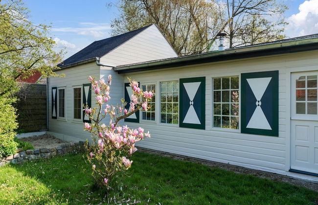 Amazing Holiday Home With Spacious Garden - Photo 23