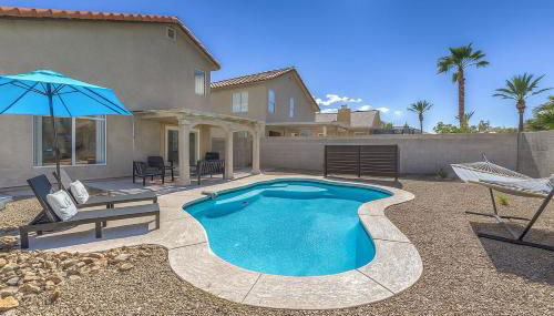 Peaceful Las Vegas Pool Oasis, Pool Table, Hammock - Foto 3