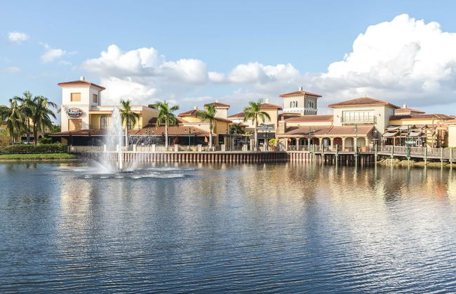 The Residences At Coconut Pointe 8203 - Foto 25