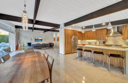 4BR MidCentury Alexander Home in Vista Las Palmas - Foto 33