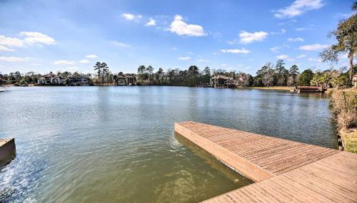 Modern Lake Conroe Escape with Grill and Boat Slip! - Foto 2