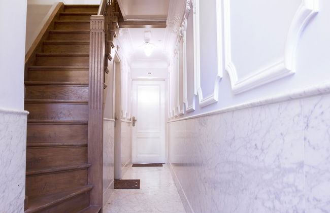 Canal Suites Amsterdam - Photo 2