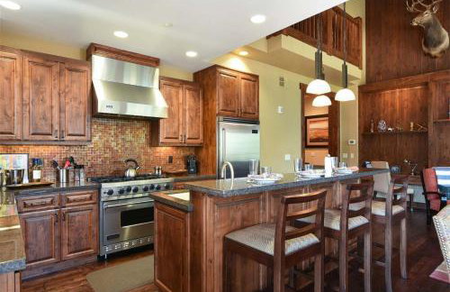 Luxury Northstar Home| hot tub| walk to ski lifts - Foto 4