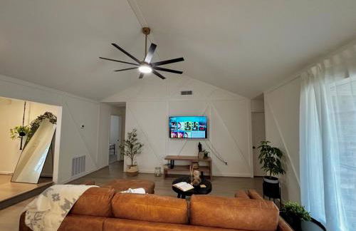 King Bed Suite in Conroe , Garage Available - Foto 20