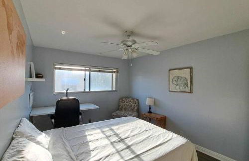 2bdr Bluff Heights Condo walking distance to beach - Foto 26