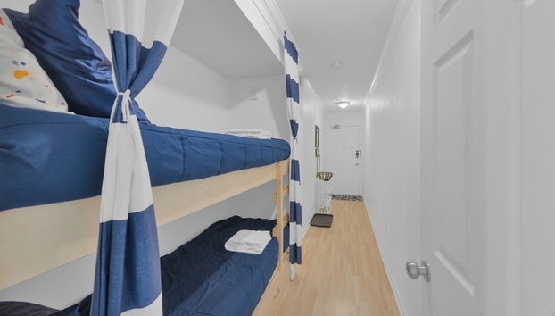 Beachy Days Escape - Cozy Haven Steps From Beach! - Foto 4, Habitación