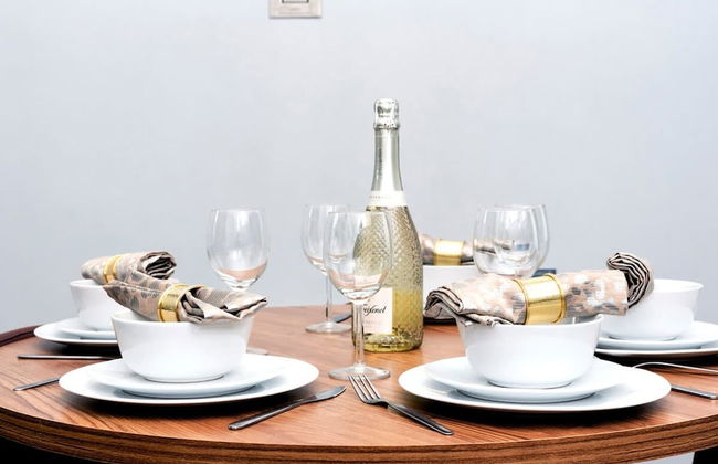 The Lower Gathering - Wrexham Town Centre - Sleeps Up To 10 - Photo 39