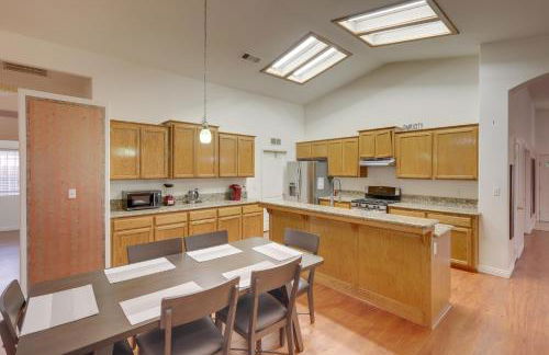 Pet-Friendly California Retreat with Fenced-In Yard! - Photo 8