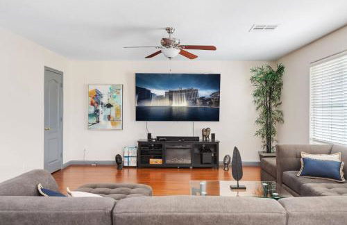 3000sqft House 8beds 3bath Pool jacuzzi Bbqj - Foto 2