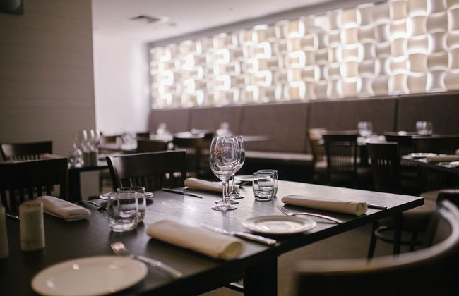 The Edge Apartment Hotel - Photo 15