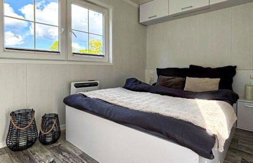 2 Bedroom Nice Home In Stolec - Foto 5