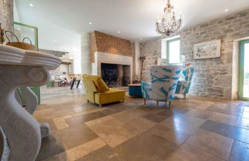 Mas des Sylves - Piscine intérieure chauffée - Parc de 100 hectares - Foto 24