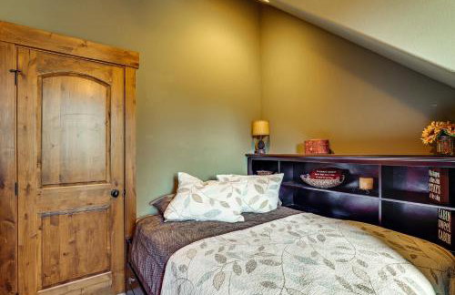 Furnished Decks & Game Room: Sturgis Rally Cabin - Foto 21