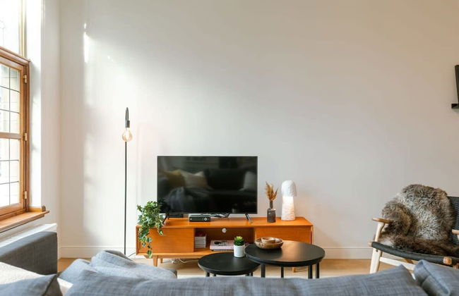 Modern Apartment Located at Historical Main Square - Photo 29