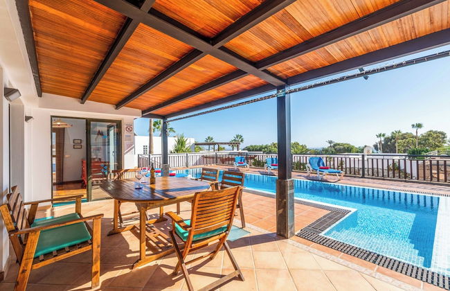 Puerta de Hierro - Photo 2