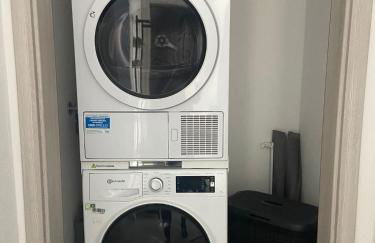 STN Apartment Suite - Ferienwohnung mit 2 Schlafzimmer & Parkplatz, Highspeed WLAN, Fußbodenheizung & Netflix Premium, Zentral zu Audi & Schwarz Gruppe - Foto 29