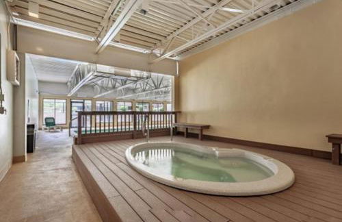 Snowblaze Condos Building E unit 310 by Stay Winter Park - Foto 3