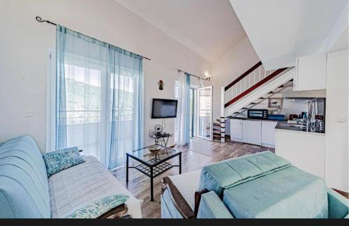 Koko's home - Photo 10