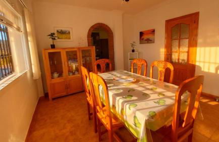 Villa Clara beautiful villa, heated pool, 10 min beach by Rentasunnyplace - Foto 12