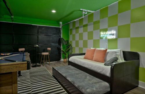 Sunny Lakeside Retreat with Pool and Firepit - Photo 11