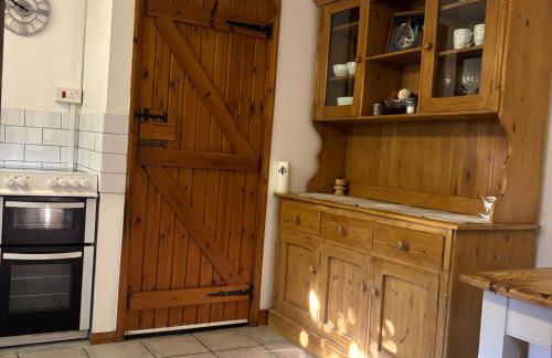 2 Bed Barn - Sleeps 4 - Pets - Parking - Wifi - Foto 12