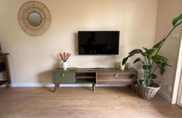 T2 élégant plus piscine - Photo 24