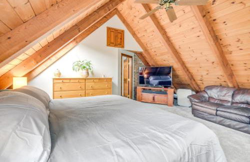 Milton Hidden Gem with Pool, Hot Tub and Fireplace! - Foto 13