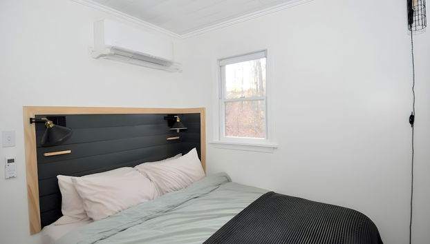 A Humble Abode - - Pet Friendly, Fire Pit, Deck, Grill, Wood Stove, Games, Wifi, 6 acres - Foto 2, Zimmer