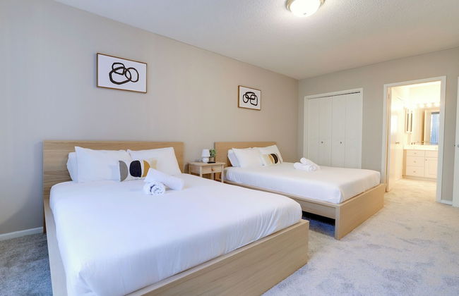 Fantastic 2BR Condo with Gym - Photo 11