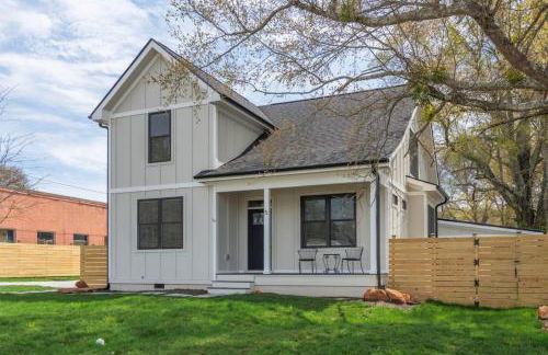 Brand New Modern House - Walk to Main Street - Foto 27