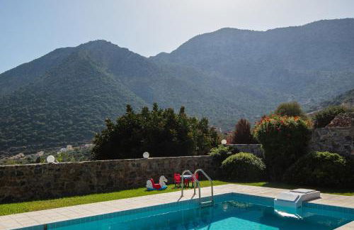 Real Dream Villas, Cretan Gems with SeaViews, By ThinkVilla - Photo 62