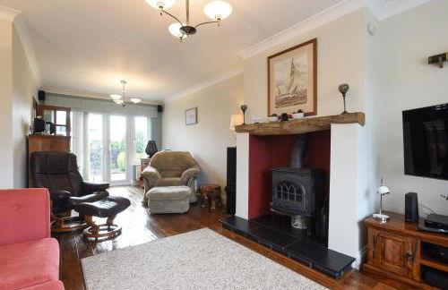 Air Maison - Stunning House in Clanfield Family and Remote Workers Friendly - Foto 8