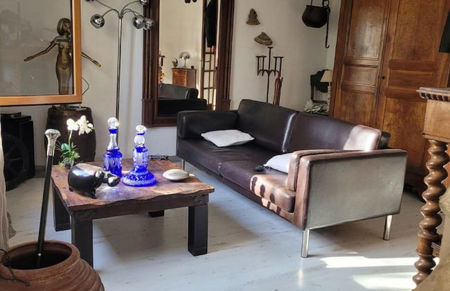 Majestic Holiday Home in Laroque With hot tub - Foto 18