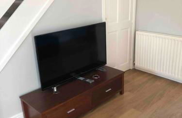 Cosy Home with Free Parking Near Edinburgh St Andrews M90 & Amazon - Foto 32