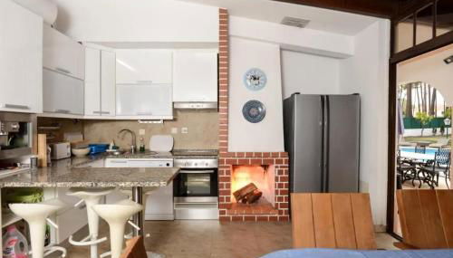 Elegant Villa in Corroios with Private Pool - Foto 4