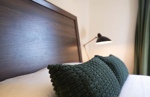 Riverfront w Cedar Hottub, Sauna, Movie Theatre - Photo 51