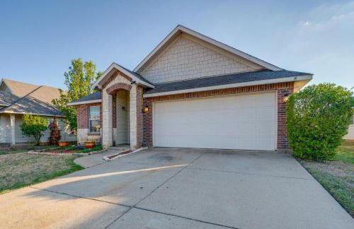 Private Yard and Patio Fort Worth Family Home - Foto 30