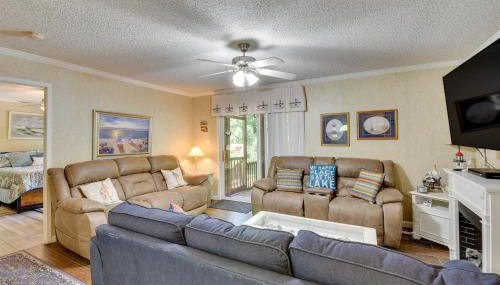 Lakefront Fair Play Vacation Rental, Pets Welcome! - Foto 4