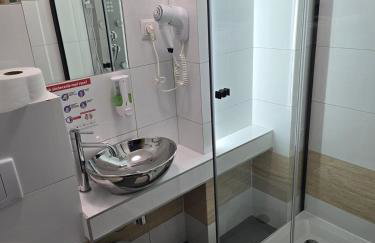 Eldom-NOCLEGI, Kolejowa 15 Wągrowiec - Foto 42