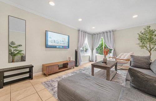 35674 - Newark Family-Friendly 4BR 3BA Retreat - Foto 34