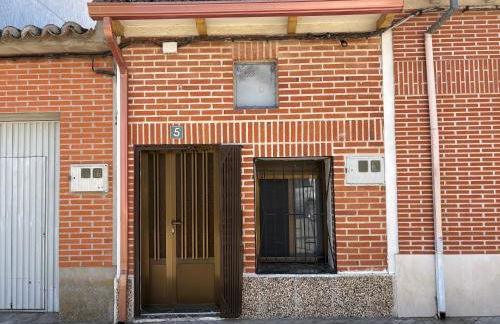 Nobleza Nava del Rey - Foto 2