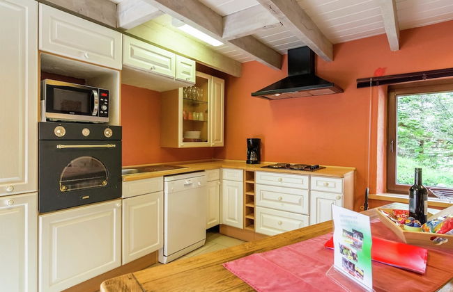 Tranquil Apartment in Sensenruth With Barbecue - Photo 31