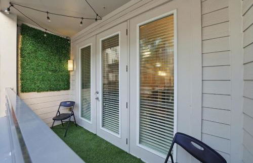 Stylish 2BR w Pool Pet-Friendly Unit #13 - Foto 19