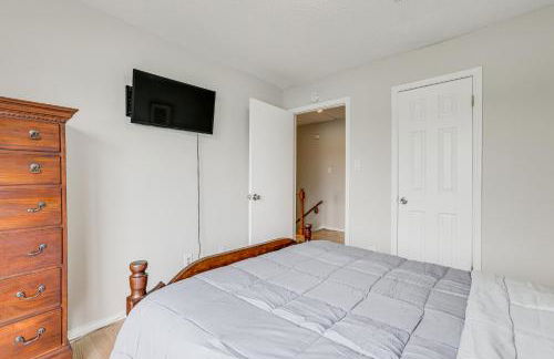 Lake-View Townhome with Pool Access in Houston Area! - Foto 20