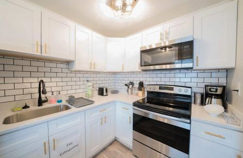 OV Mosaic - Summer Suite - Photo 1